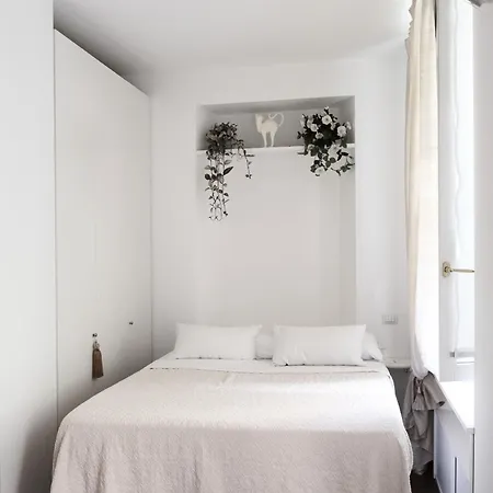 Comecasa Flowery Terraced Apartment-3