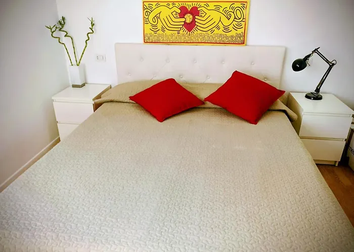 Private Room in Isola-Farini